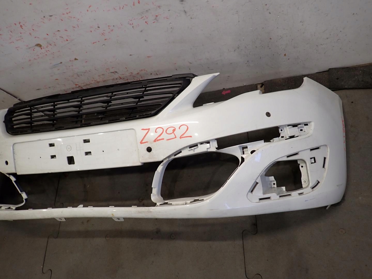 bumper front front PEUGEOT 308 II T9 2014