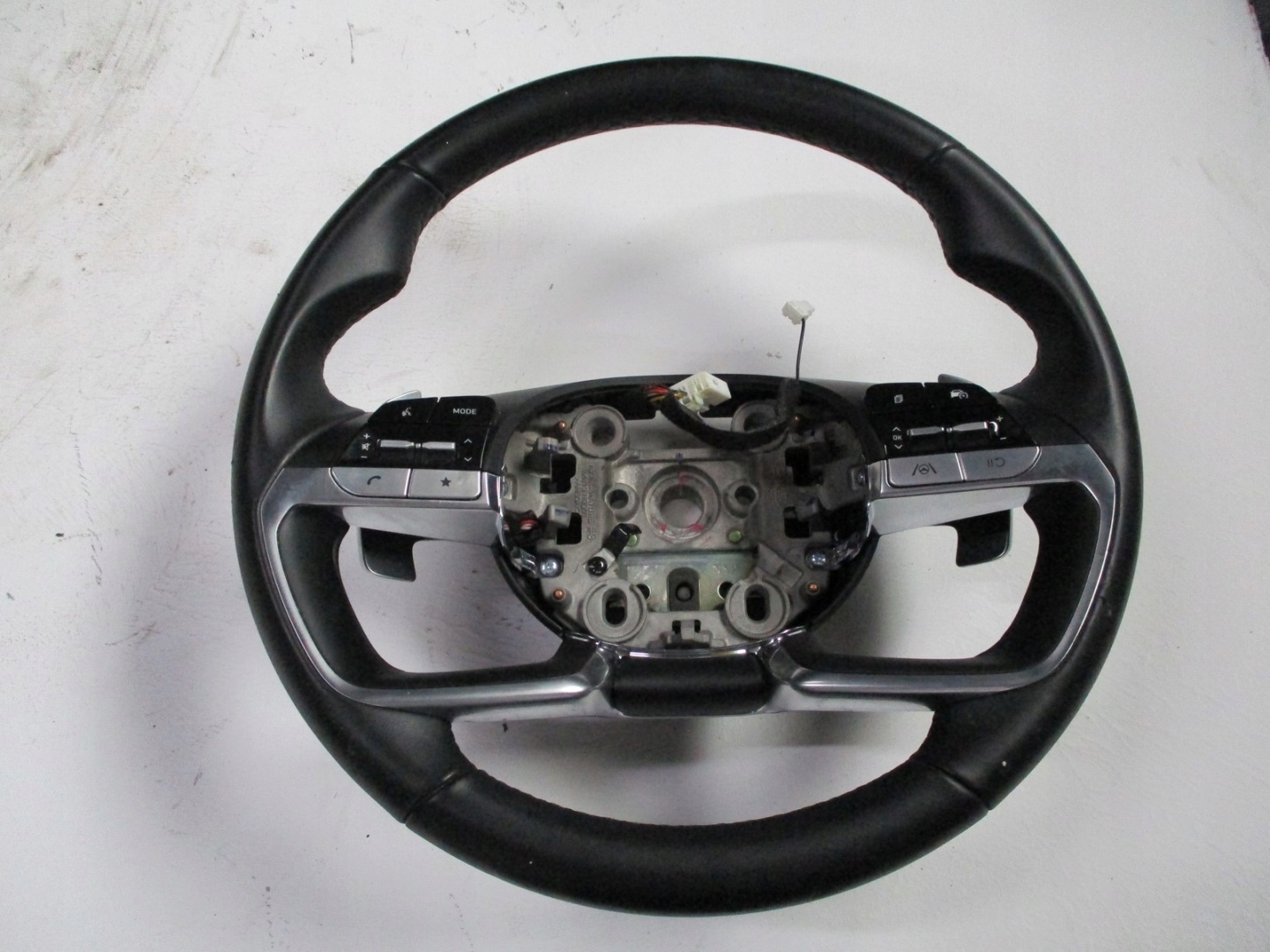 Volant Hyundai Tucson IV