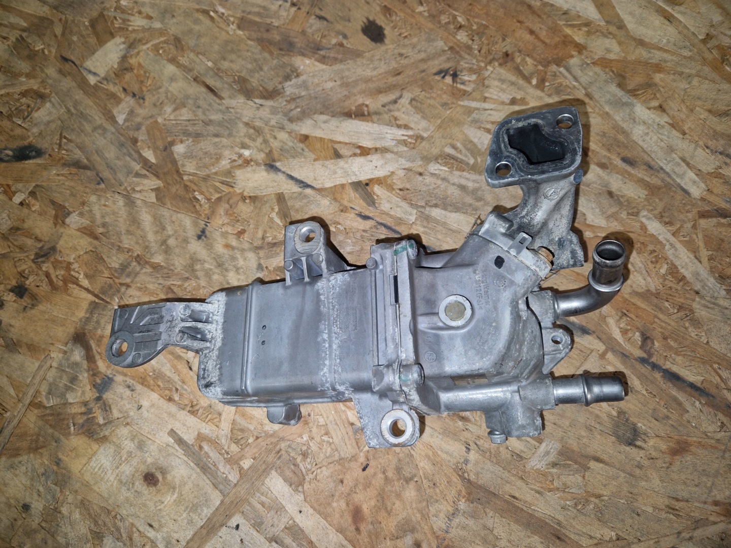 Abgaskuehler AGR EGR RENAULT MASTER 2.3 DCI BITURBO 147355238R