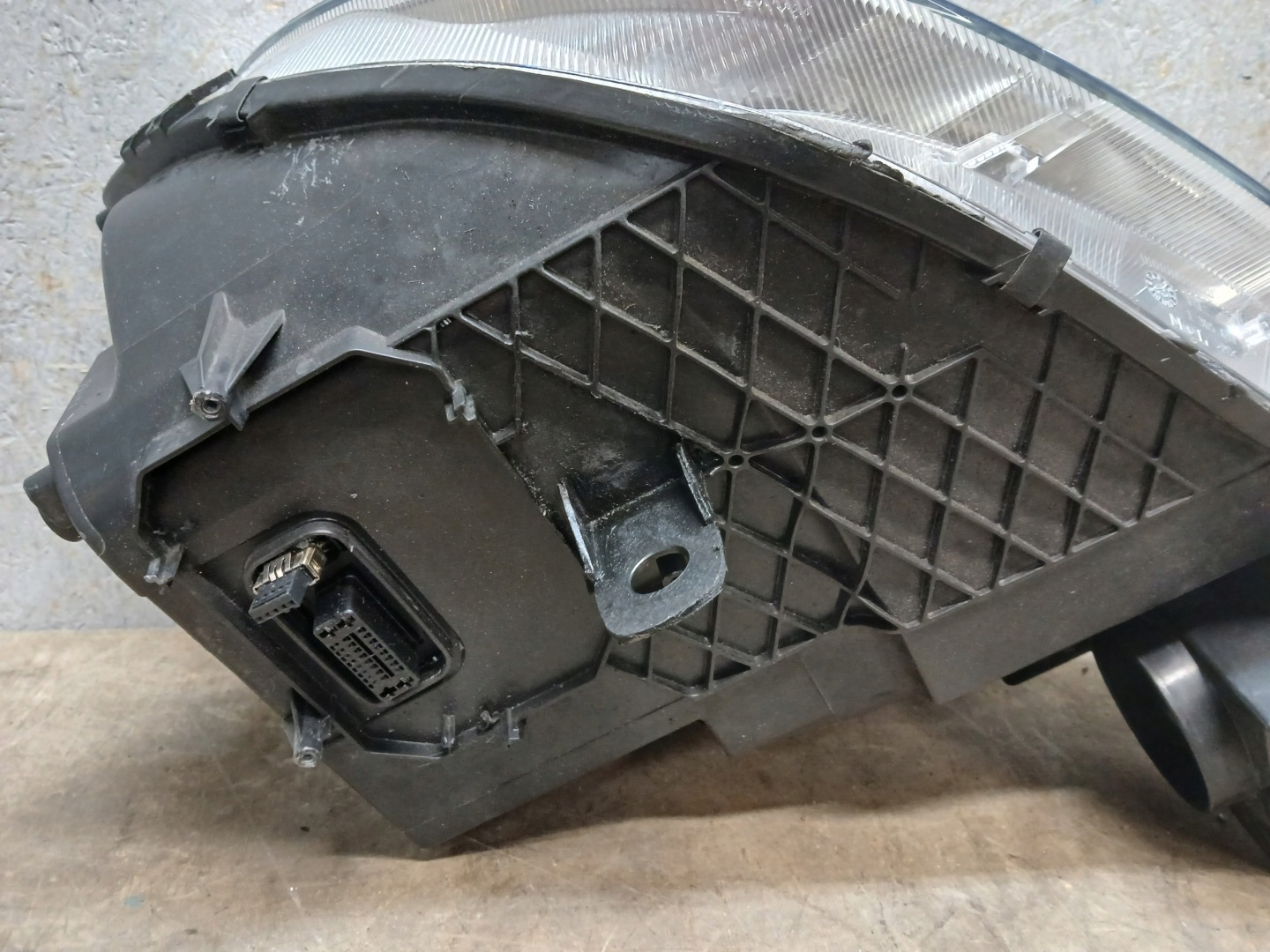 light front right SKODA YETI XENON 5L1941016B