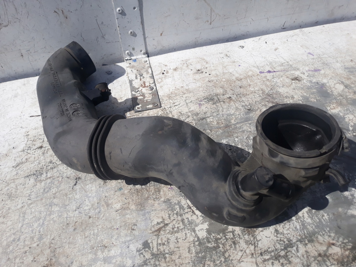 Subaru Forester 3 08- 2.0 d wiring air pipe