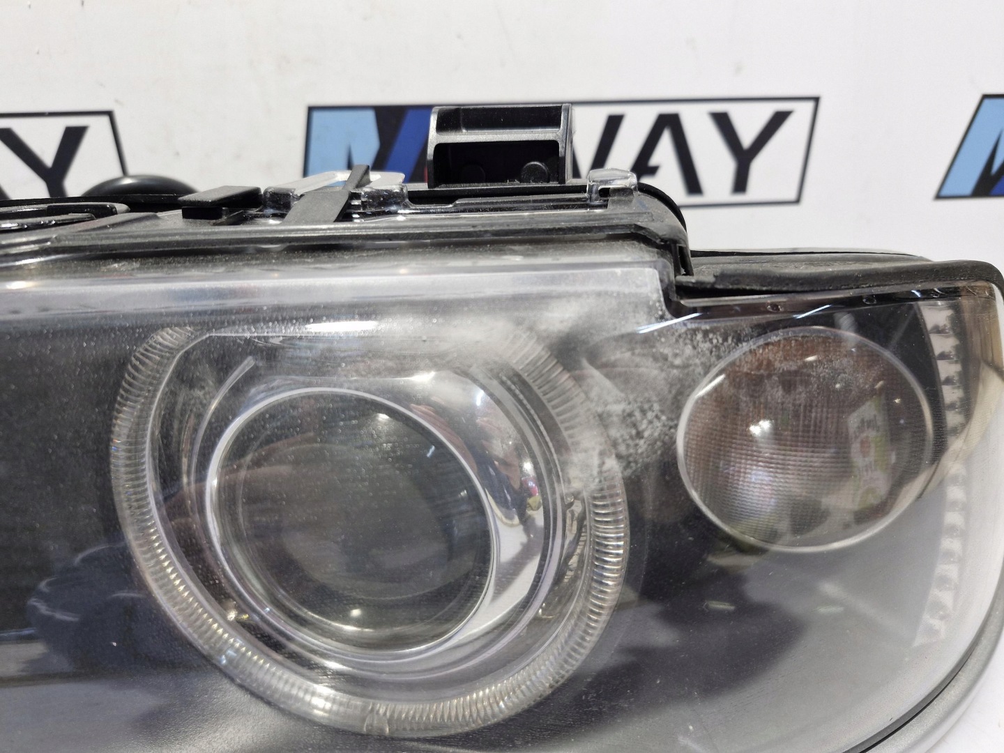 BMW E39 light left left front XENON LIFT