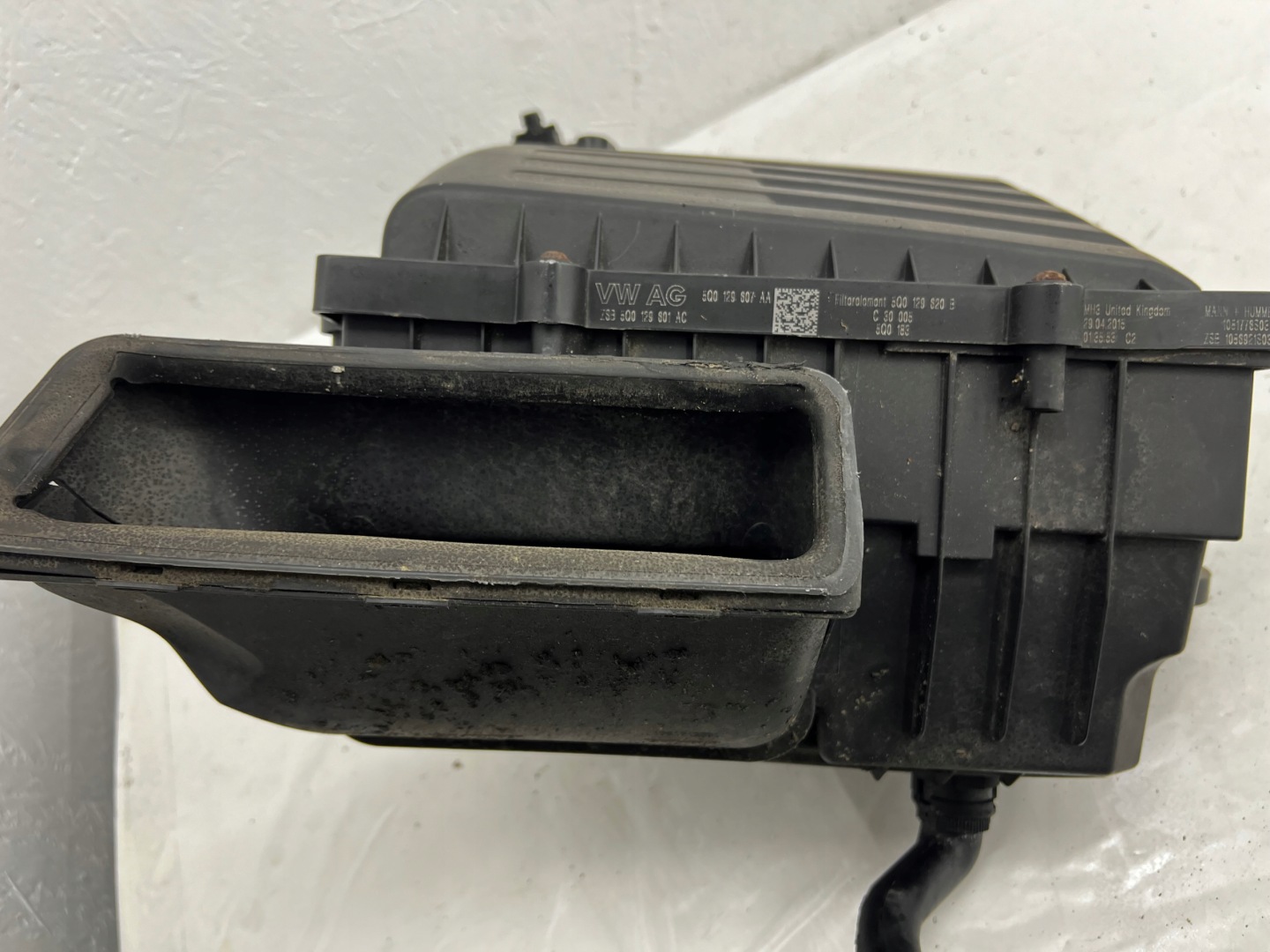 Gehäuse FILTER luft VW B8 GOLF VII 5Q0129607AA 5Q0129601AC 2.0 TDI