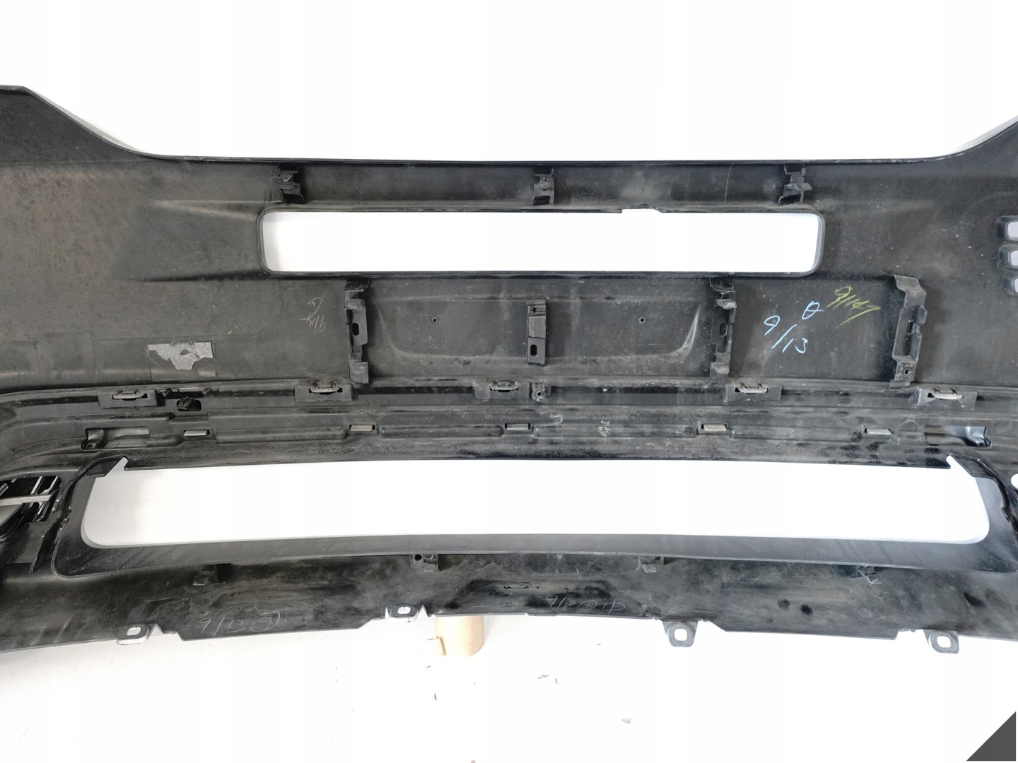 MITSUBISHI OUTLANDER III 3 LIFT 18-22 bumper cap moulding SPOILER front