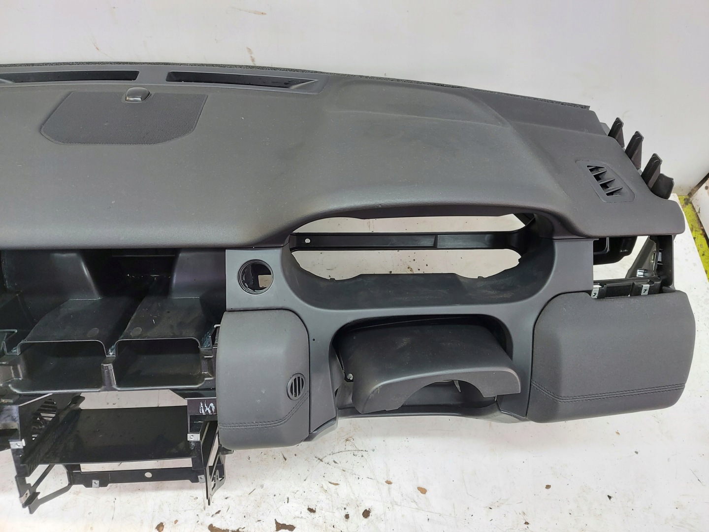 Discovery Sport L550 console cockpit UK dashboard DASHBOARD