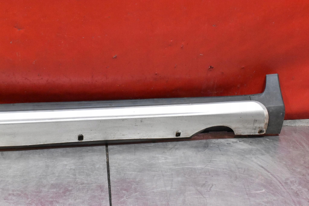 cap threshold right black CHROM VOLVO XC60 1 and 08-13