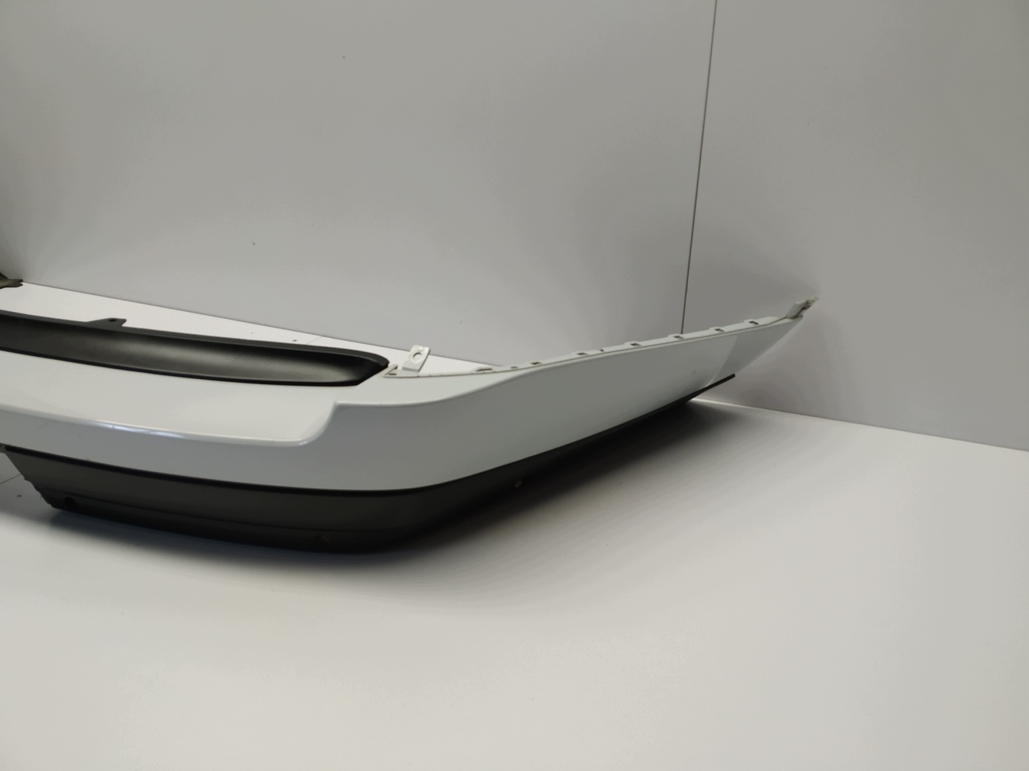 2012r- Range Rover IV L405 bumper rear part original Bialy CK52-17D781-AA