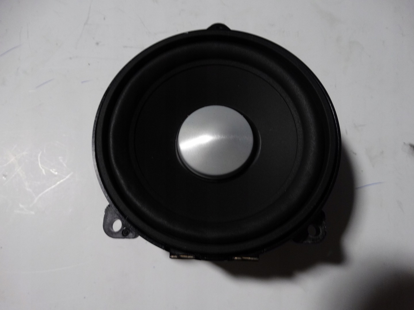 IDEALNY speaker HARMAN KARDON RANGE ROVER L319 1