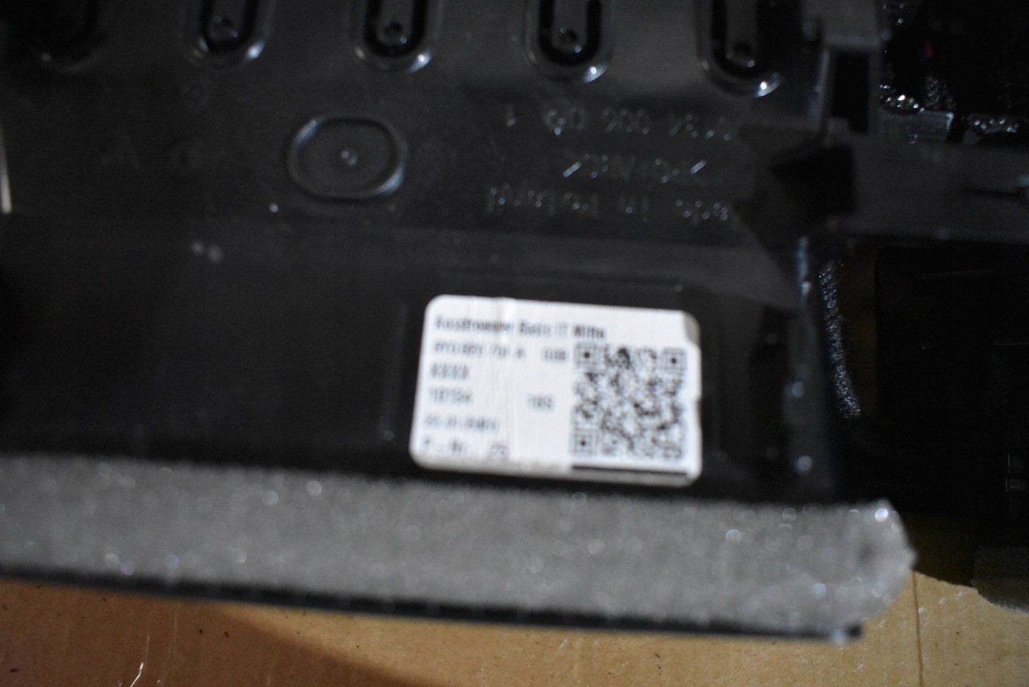 IDEALNA grid air conditioning devices PORSCHE CAYENNE 9Y grey 1