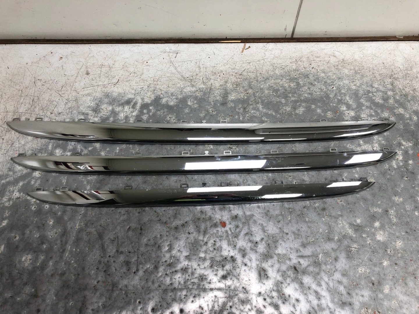 lišta CHROM nárazníku předek KOMPLET MINI F55 258918-10