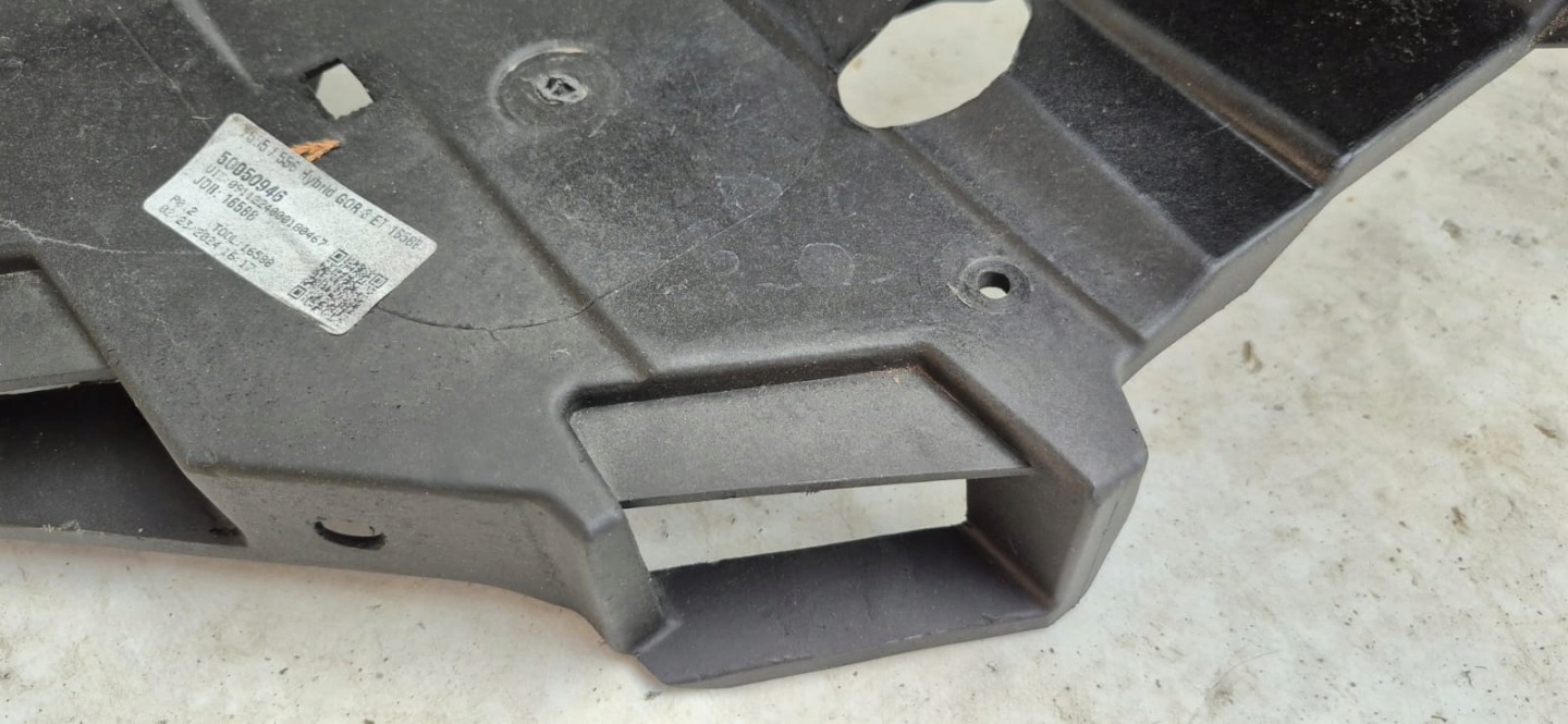 VOLVO V40 II 12- support panel for radiators pillar front 31299794