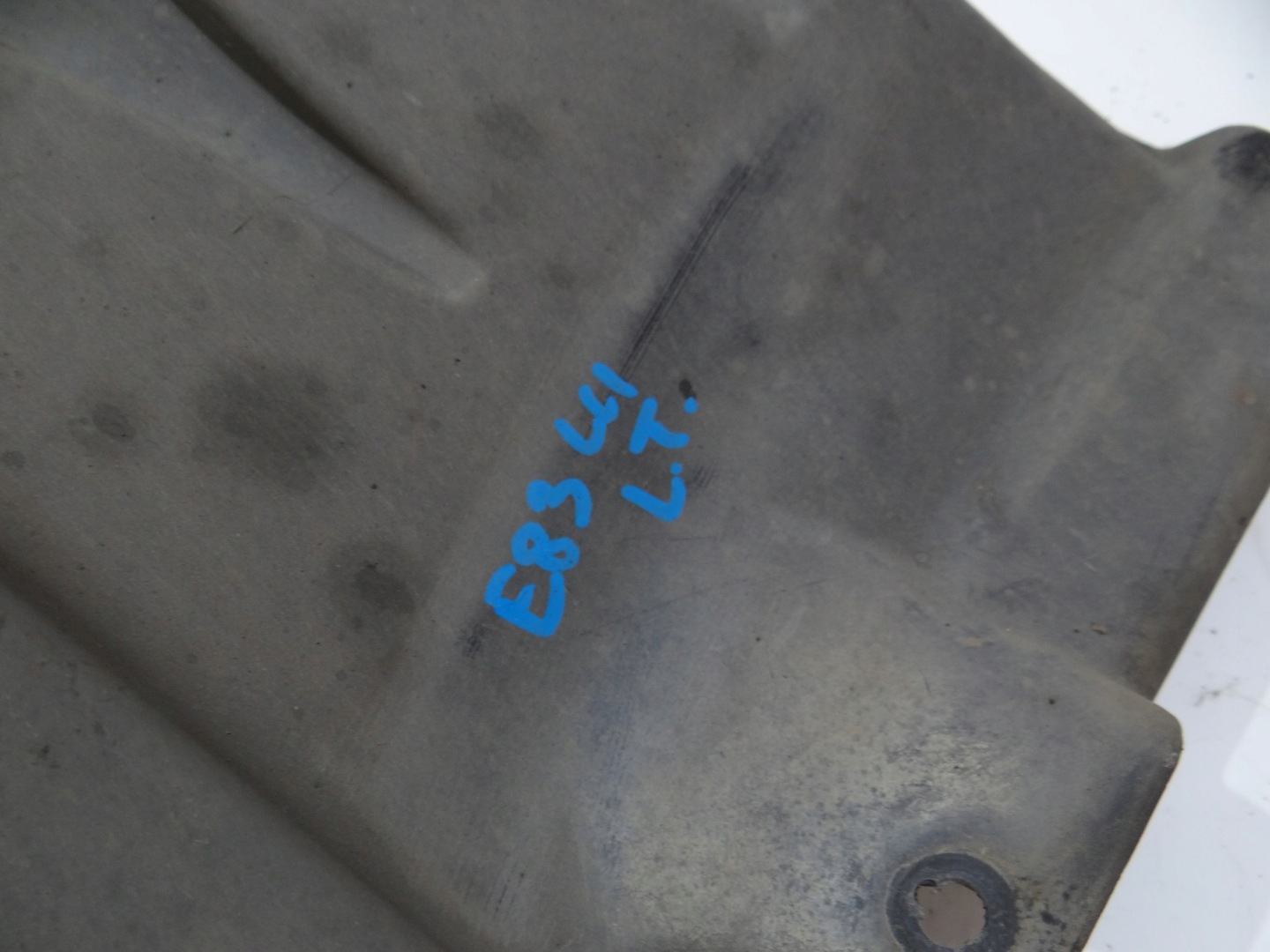 cover chassis left rear part BMW X3 E83 LCI 3400039