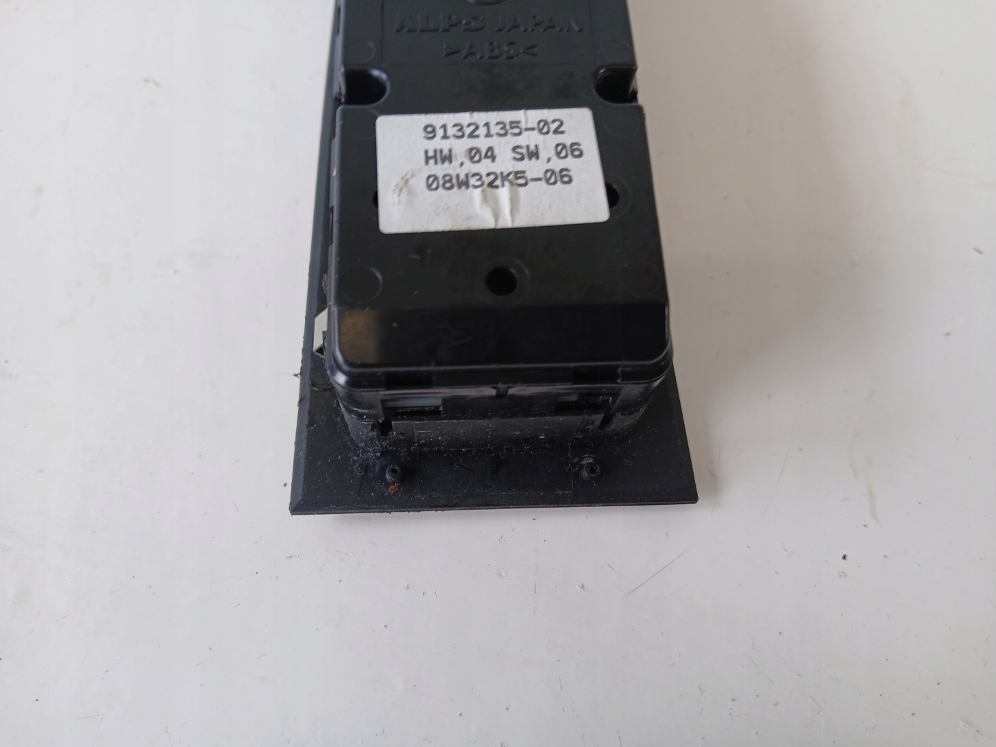 BMW E90 E91 PANEL vitre gauche avant 9132135