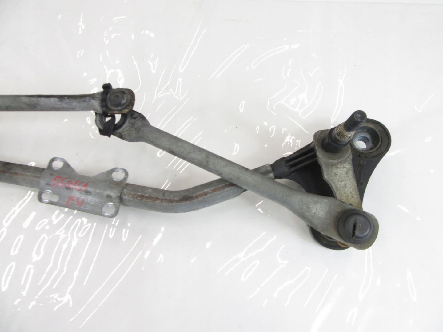 Wischergestänge vorne BMW e60 e61 e63 e64 EUROPA