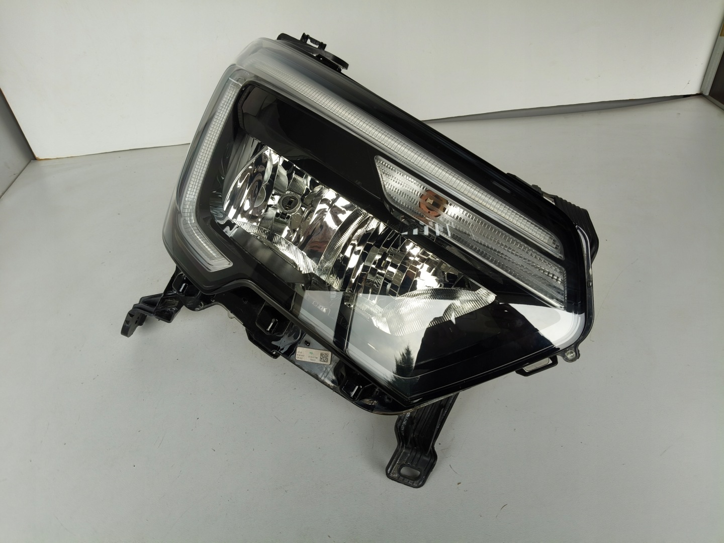 Licht rechts REFLEKTOR RENAULT MASTER IV 19- LED