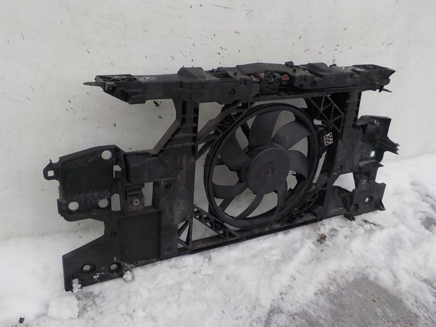 170 RENAULT MEGANE III support panel for radiators pillar iron