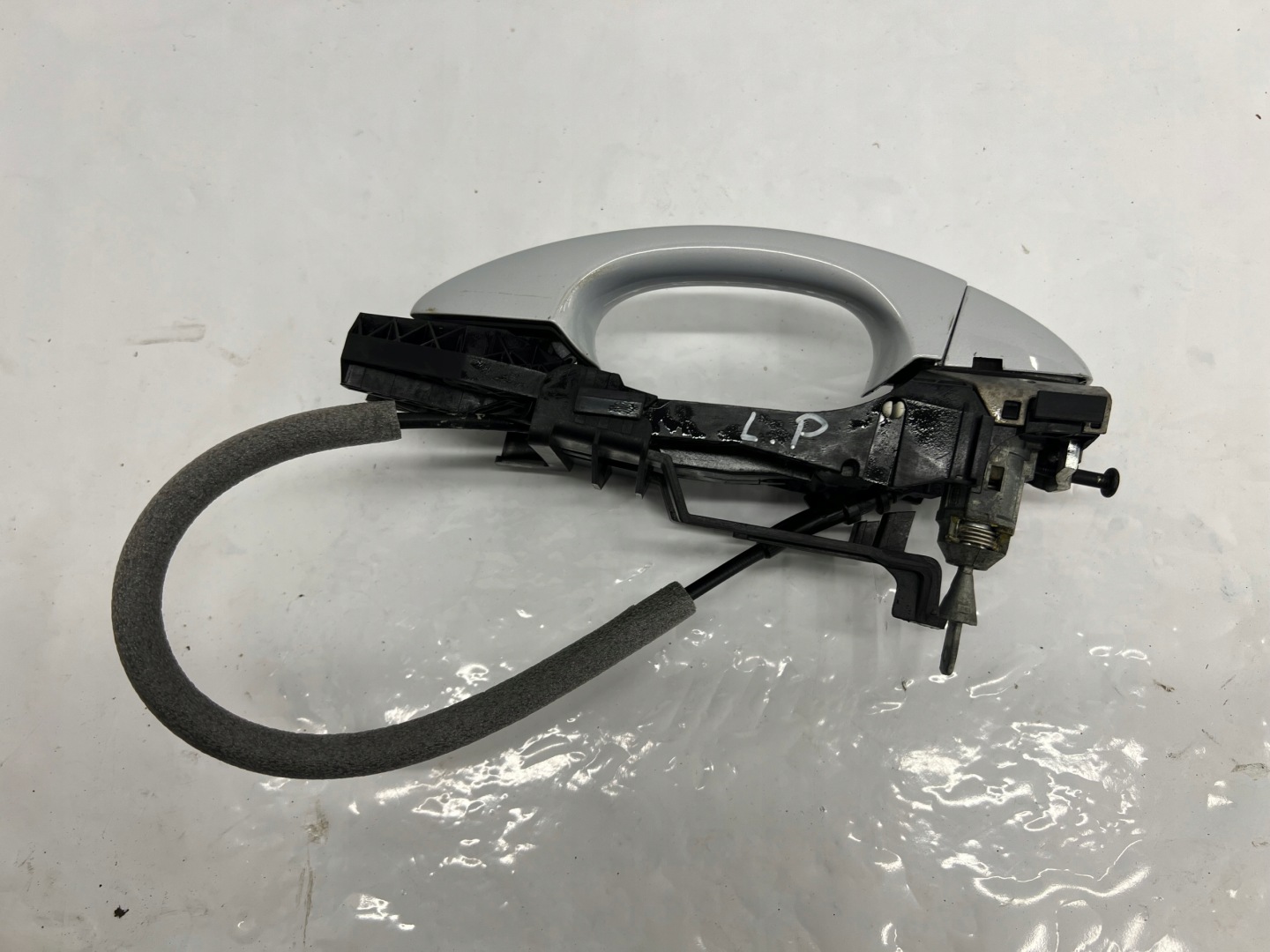 handle left front front 5N0837885H VW T-ROC 19- LB9Z