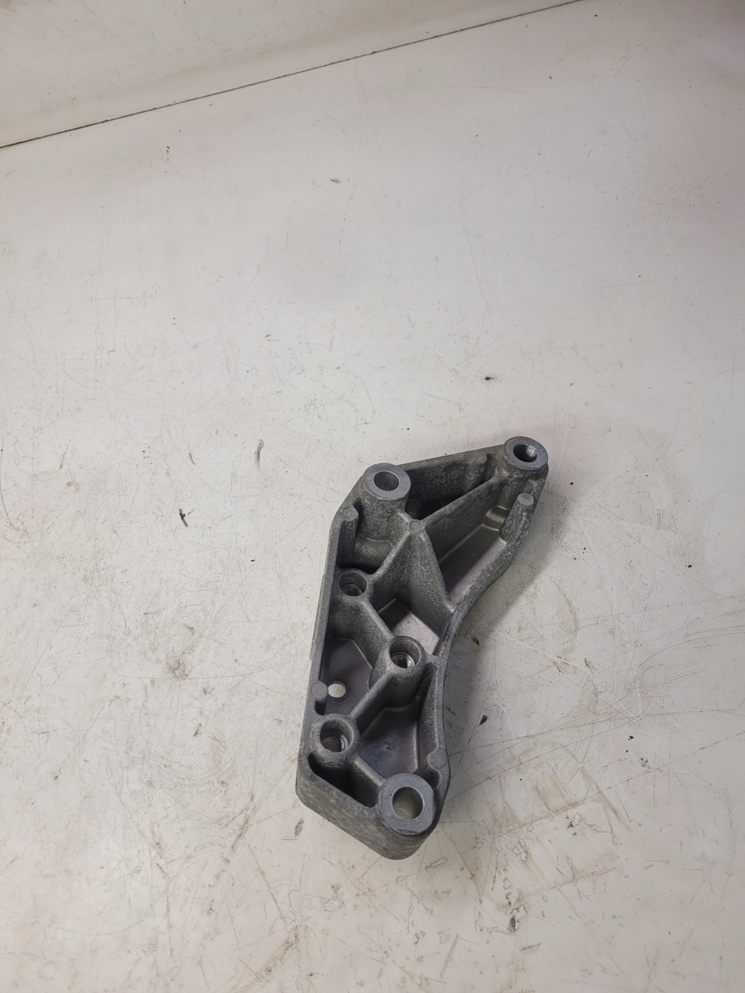 SUPPORTO SUPPORTI MOTORE USATO AUDI Q3 8U 2.0TDI 5N0199117A