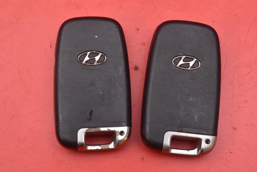ignition key blocking button START/STOP 95430-2S900 HYUNDAI IX35 09-13