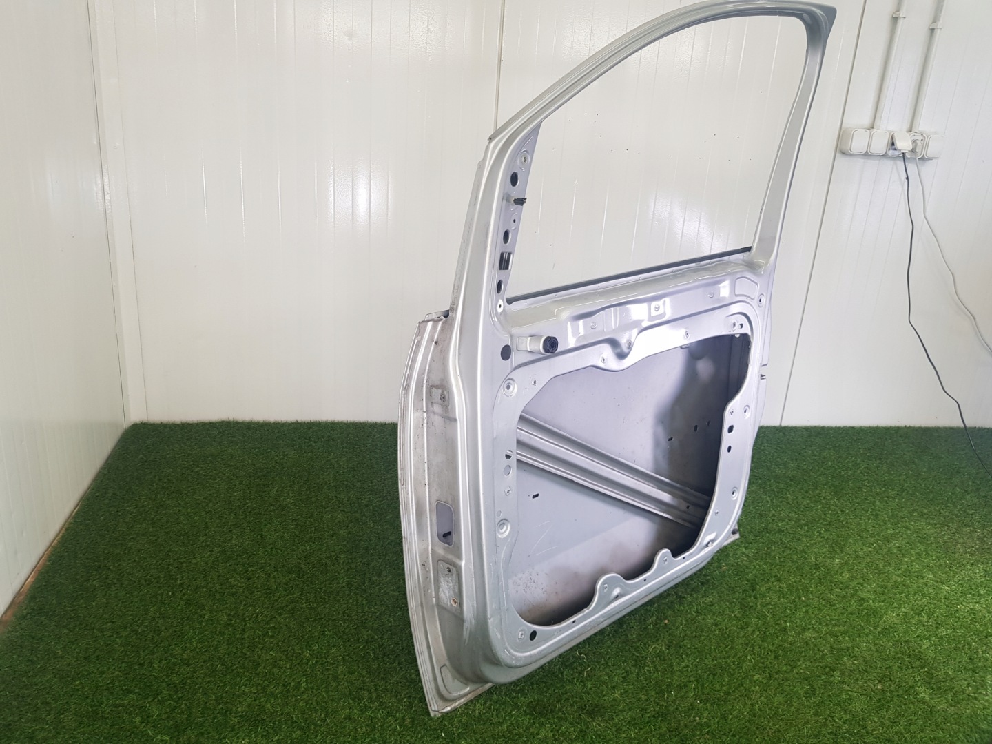 door right front VOLKSWAGEN CADDY 3 2006