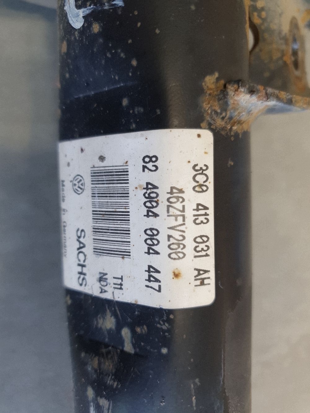 Volkswagen PASSAT CC shock absorber front 3C0413031AH