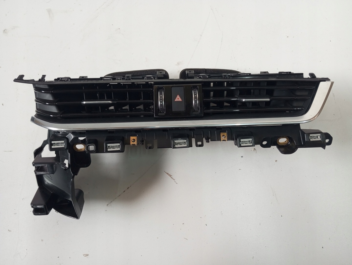 intake air consoles JAGUAR F PACE 23R LIFT