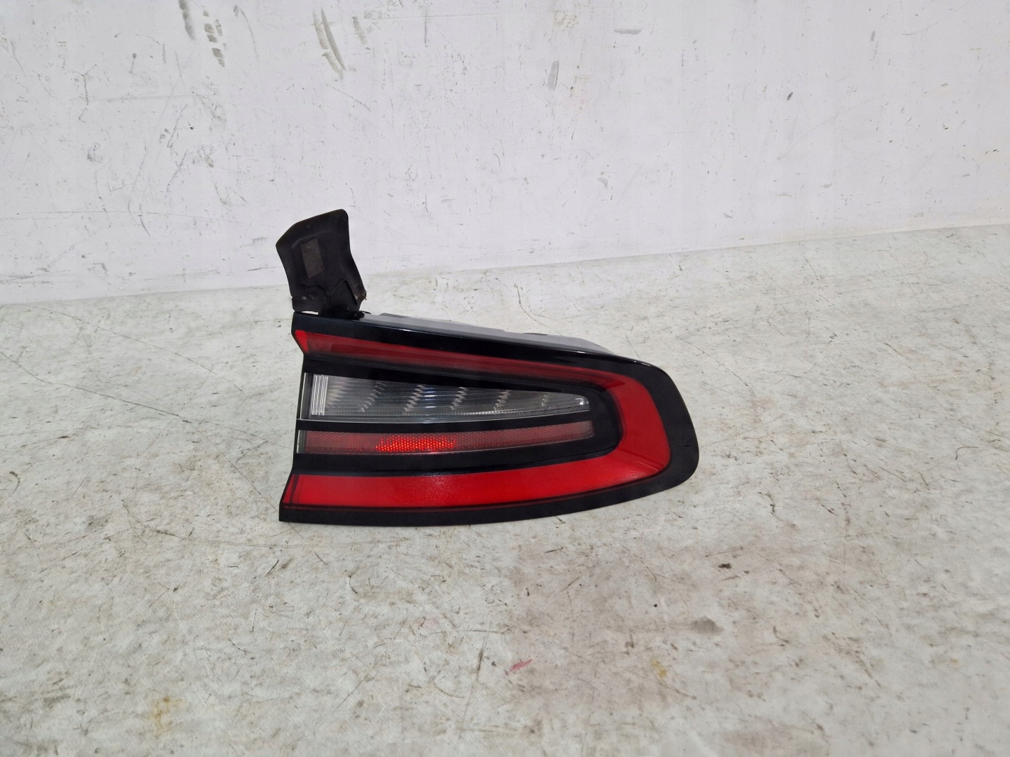 DODGE CHARGER 2015- light right rear part rear 68213144AC