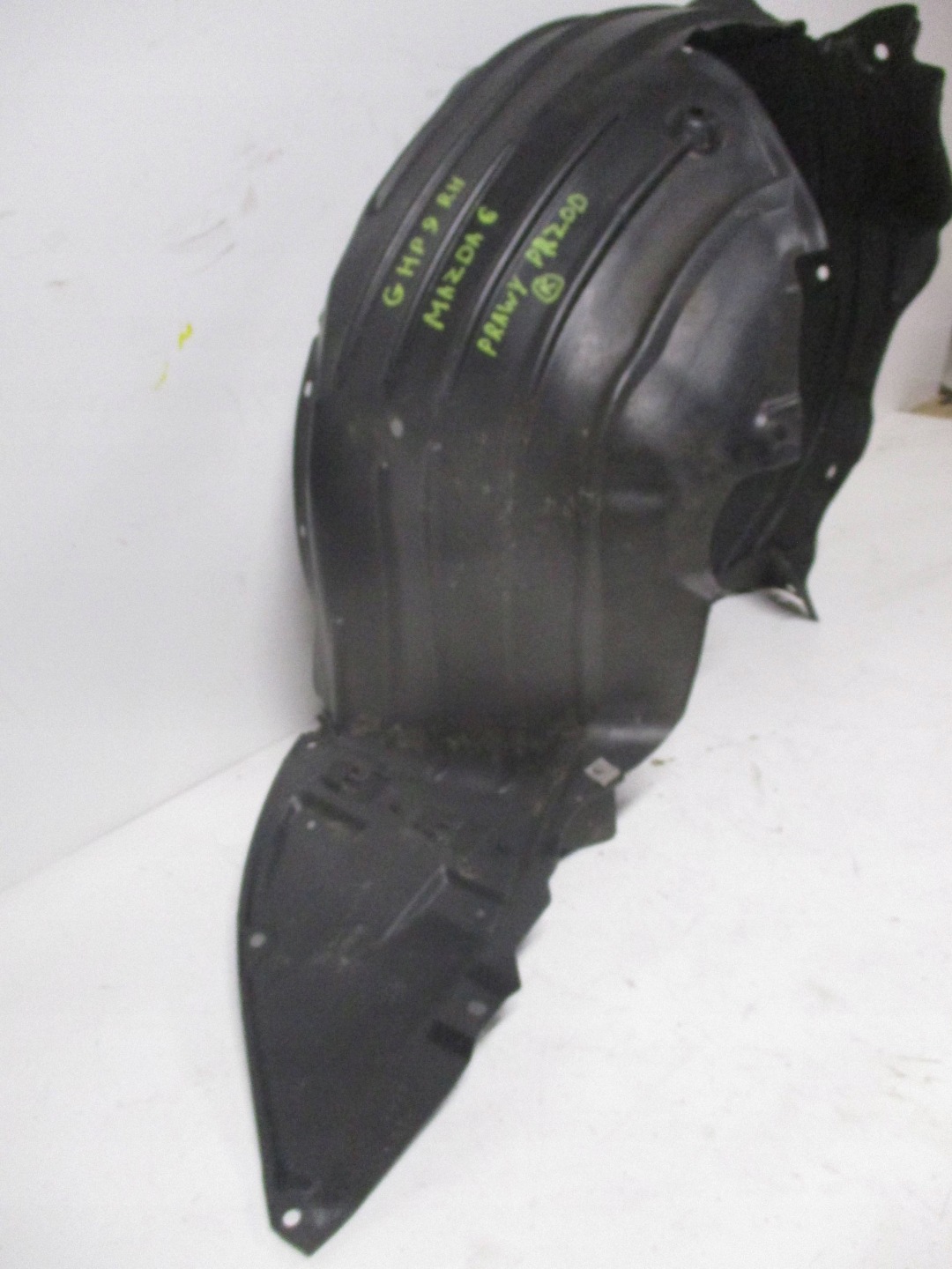 mudguard front front right MAZDA 6 GHP9