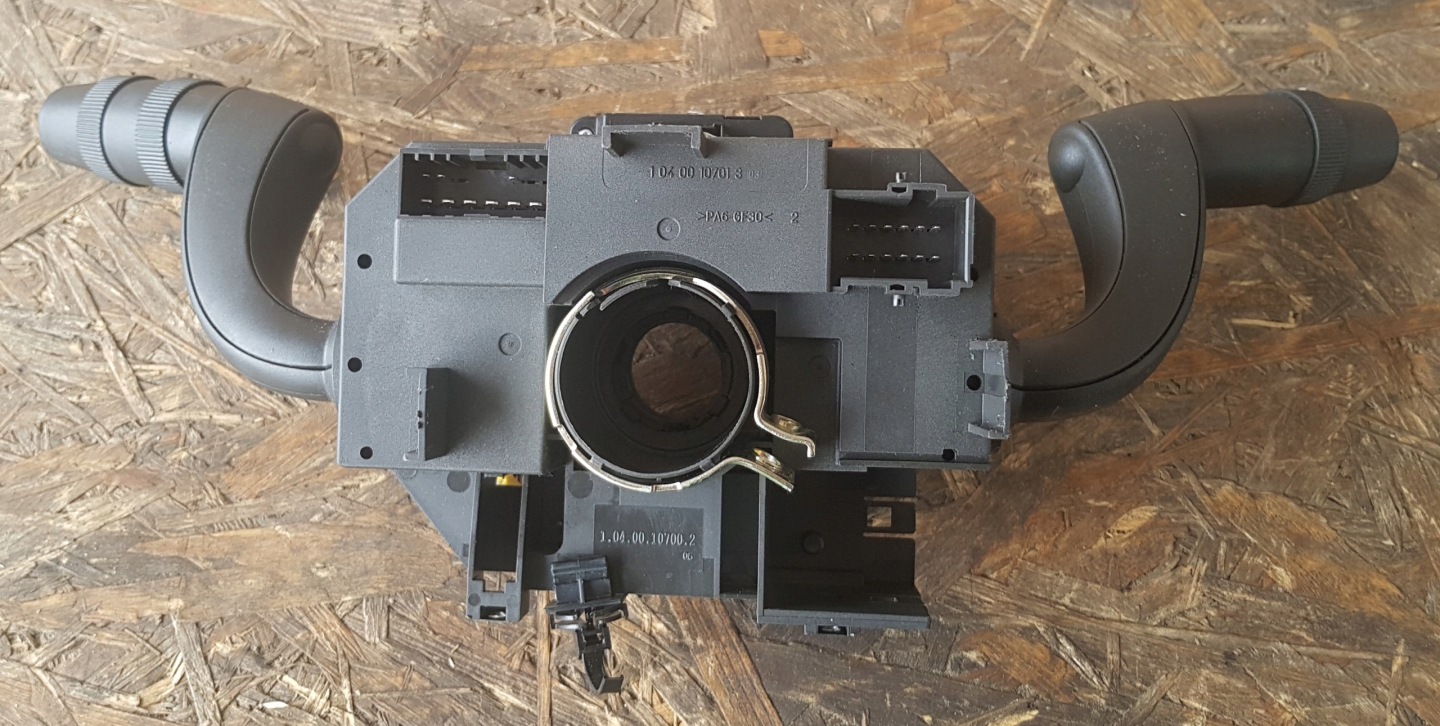 steering wheel levers and controls ring FIAT CROMA II 05