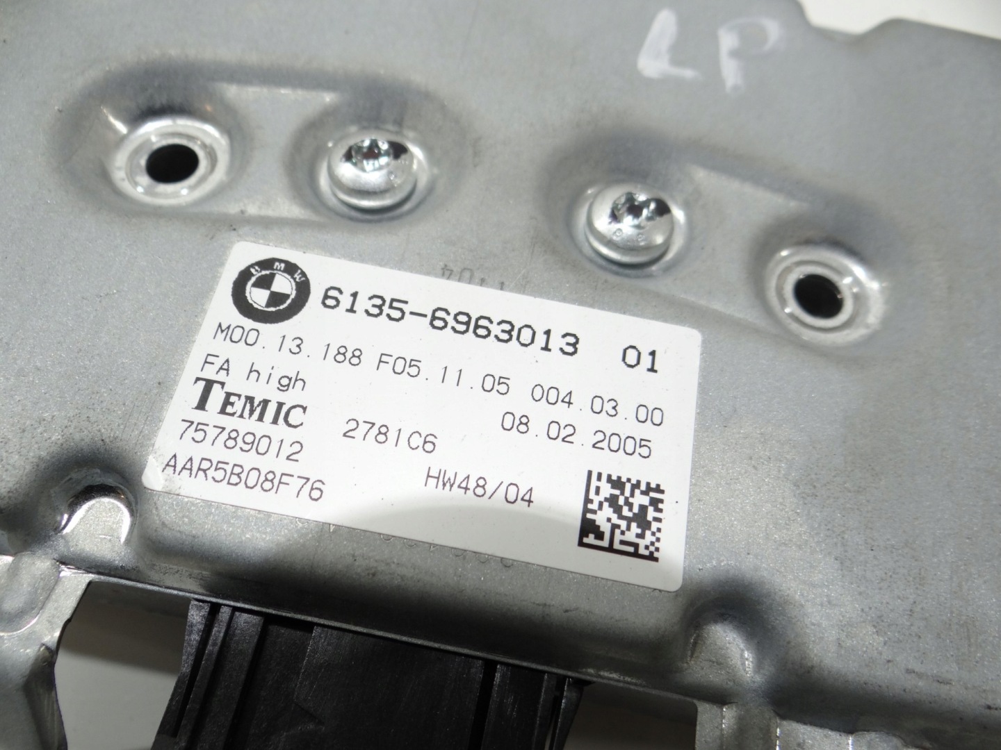module airbag door left front BMW E60 E61 6963013