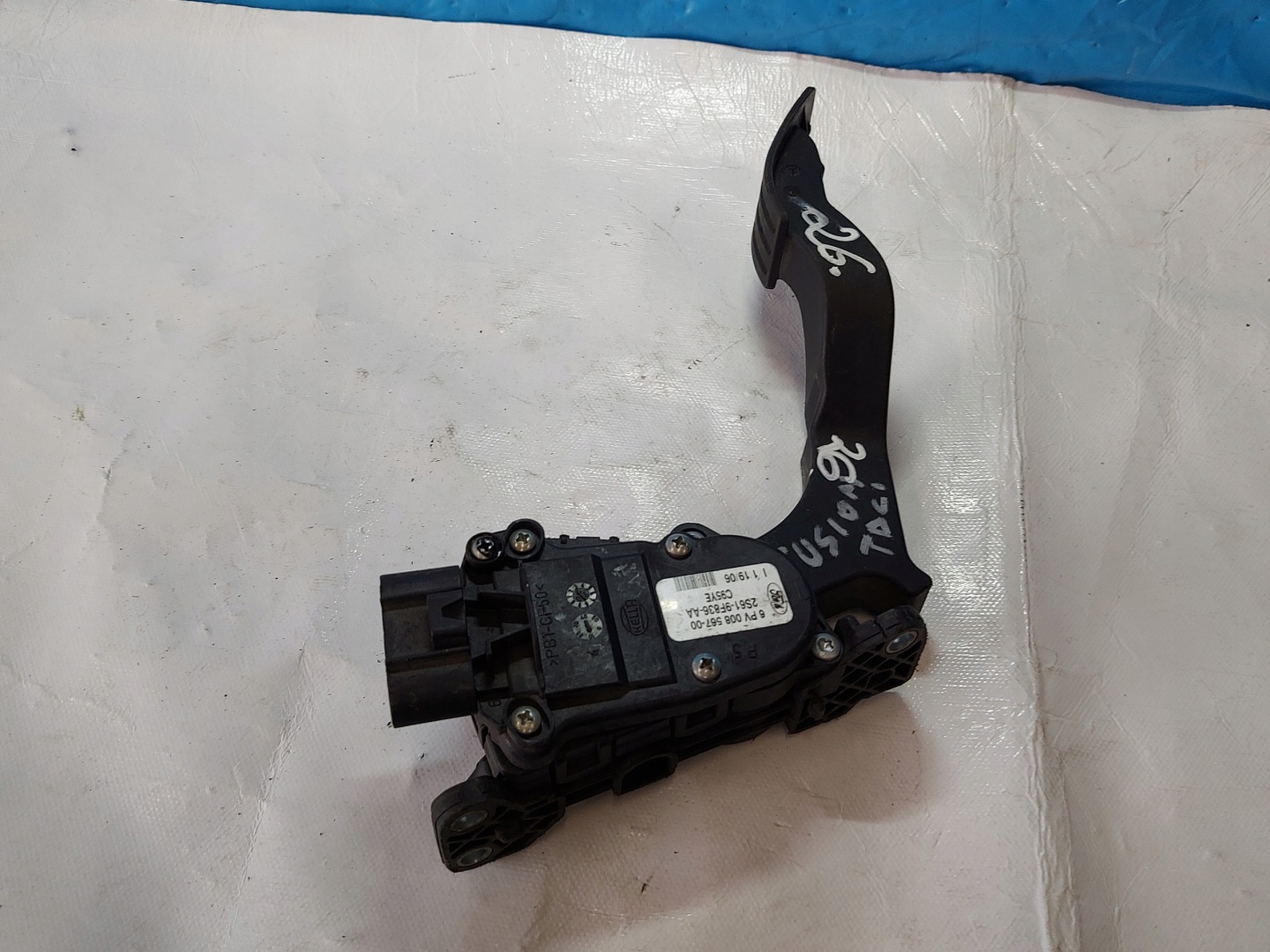 accelerator pedal FIESTA TDCI 2S619F836AA