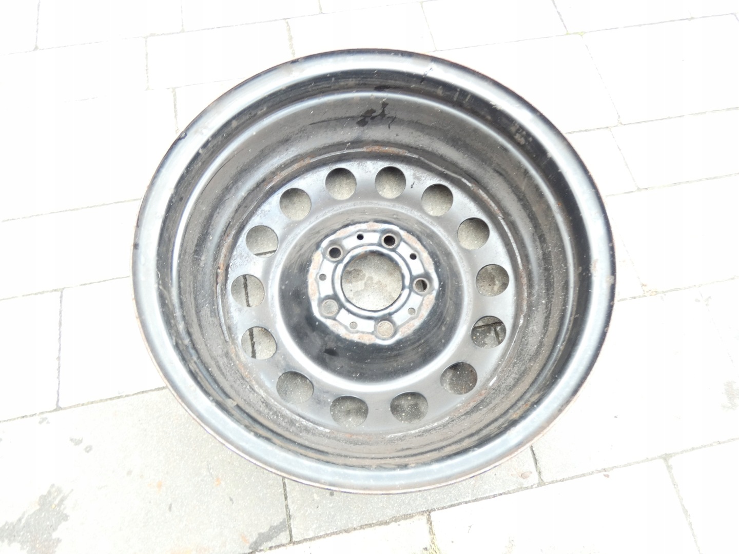 disk STALOWA BMW E90 E91 16" ET34 7JX16 5X120 2160302