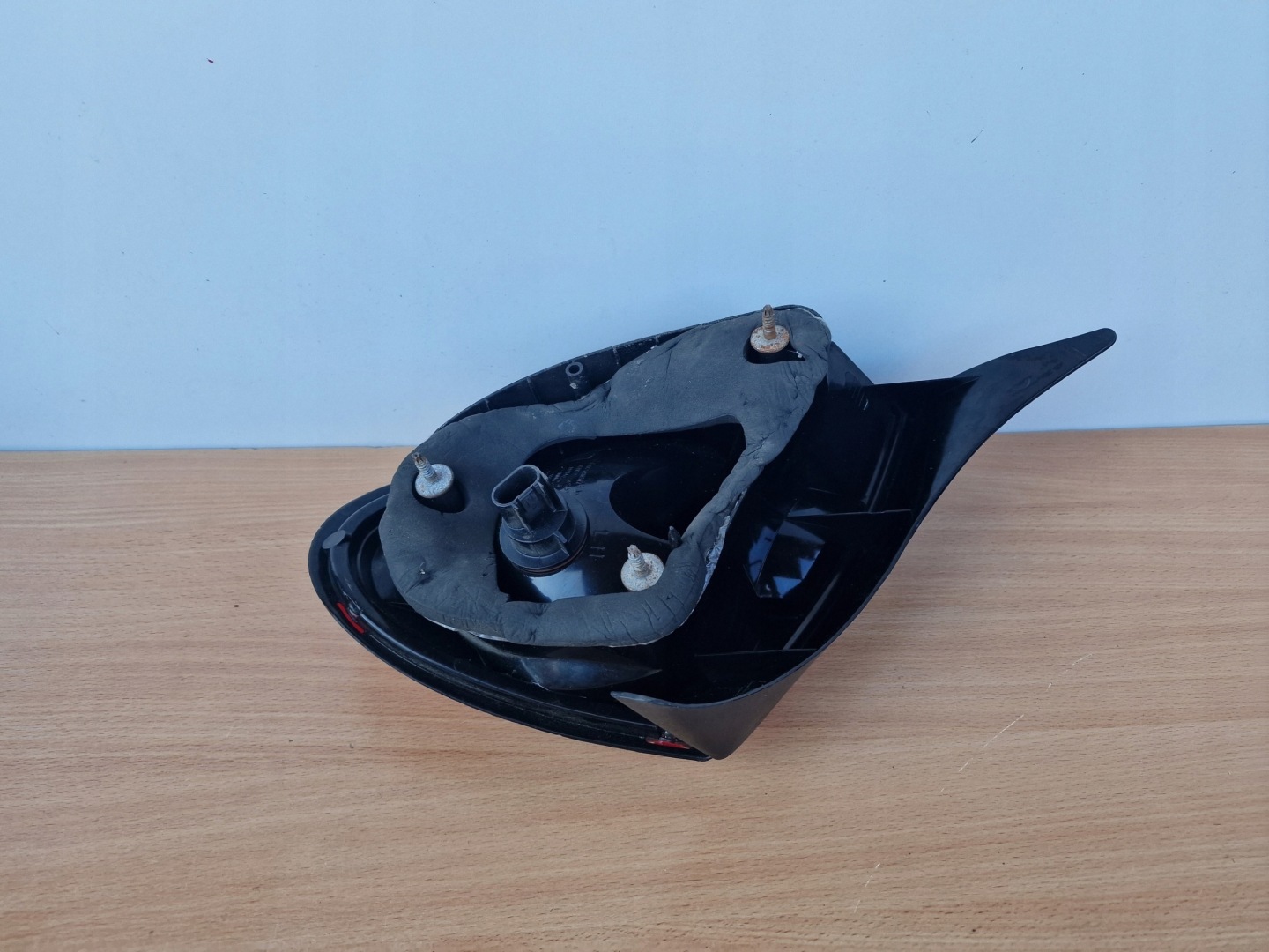 DODGE NEON left light rear part + OPRAWKA CC5288527
