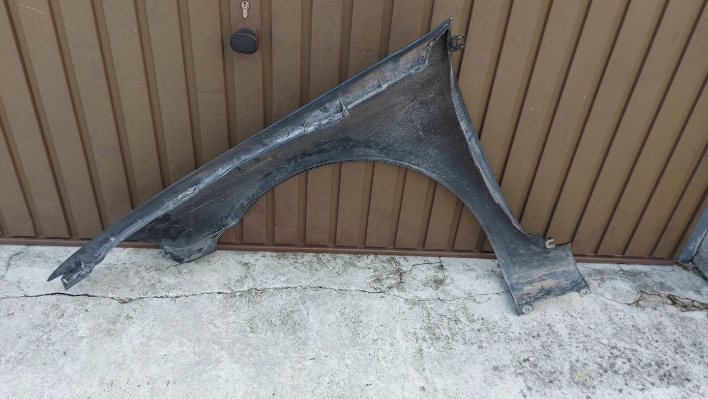 Renault Laguna II 2 right fender front front