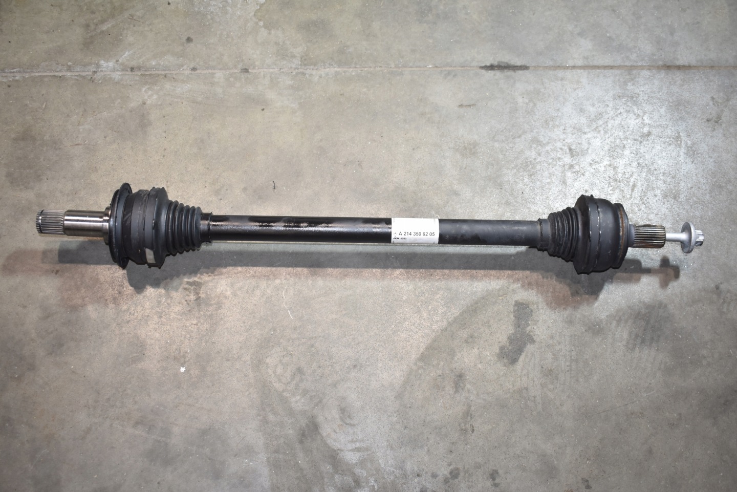 IDEALNA semi-axis rear part rear MERCEDES W214 X254 1