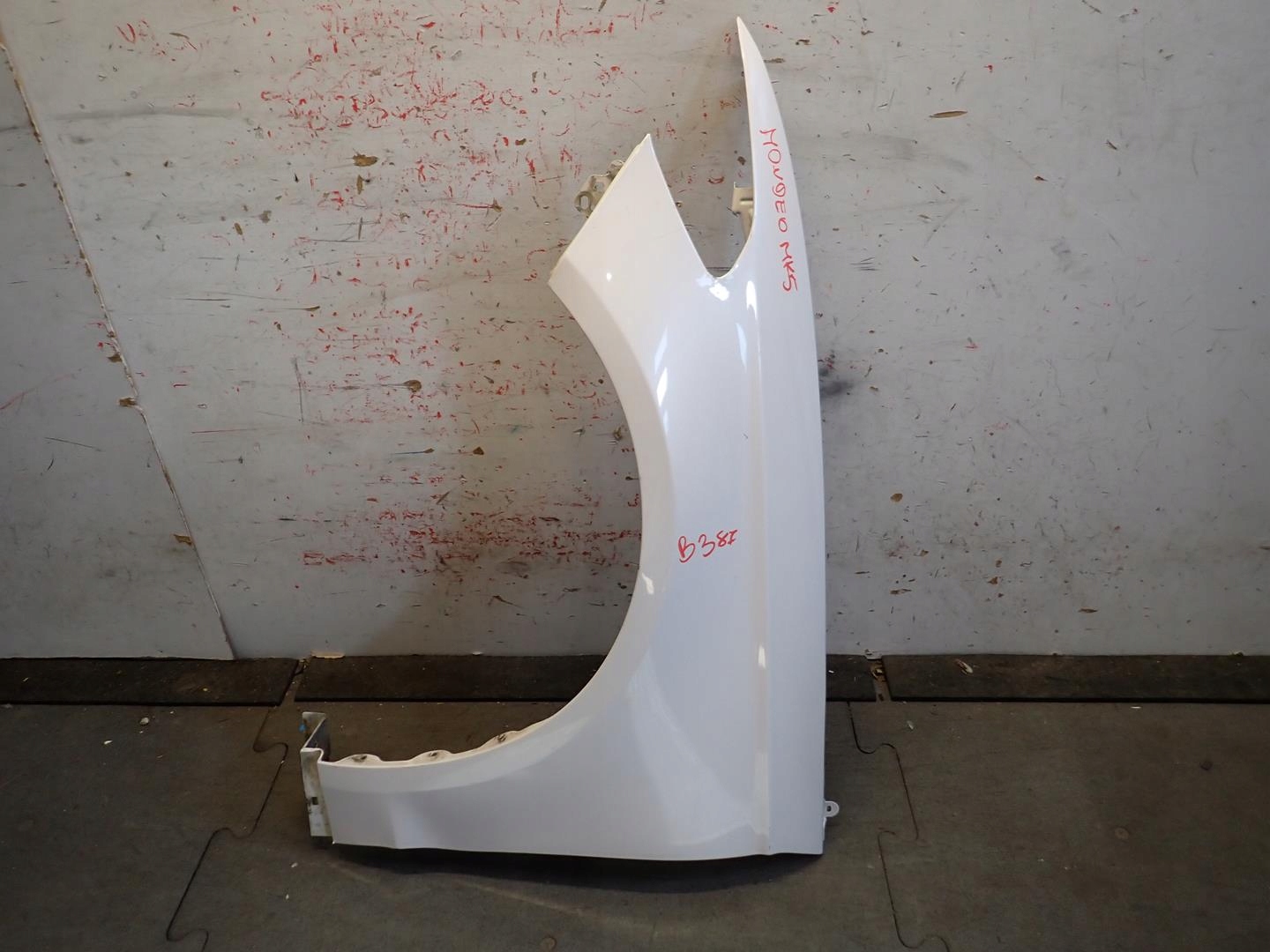 fender front front left FORD MONDEO MK5 2014