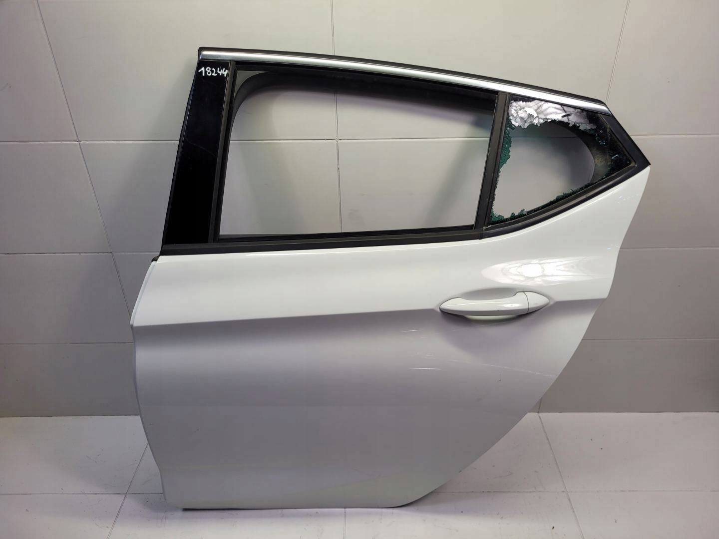 ajtó far bal strona Opel Astra K 2017