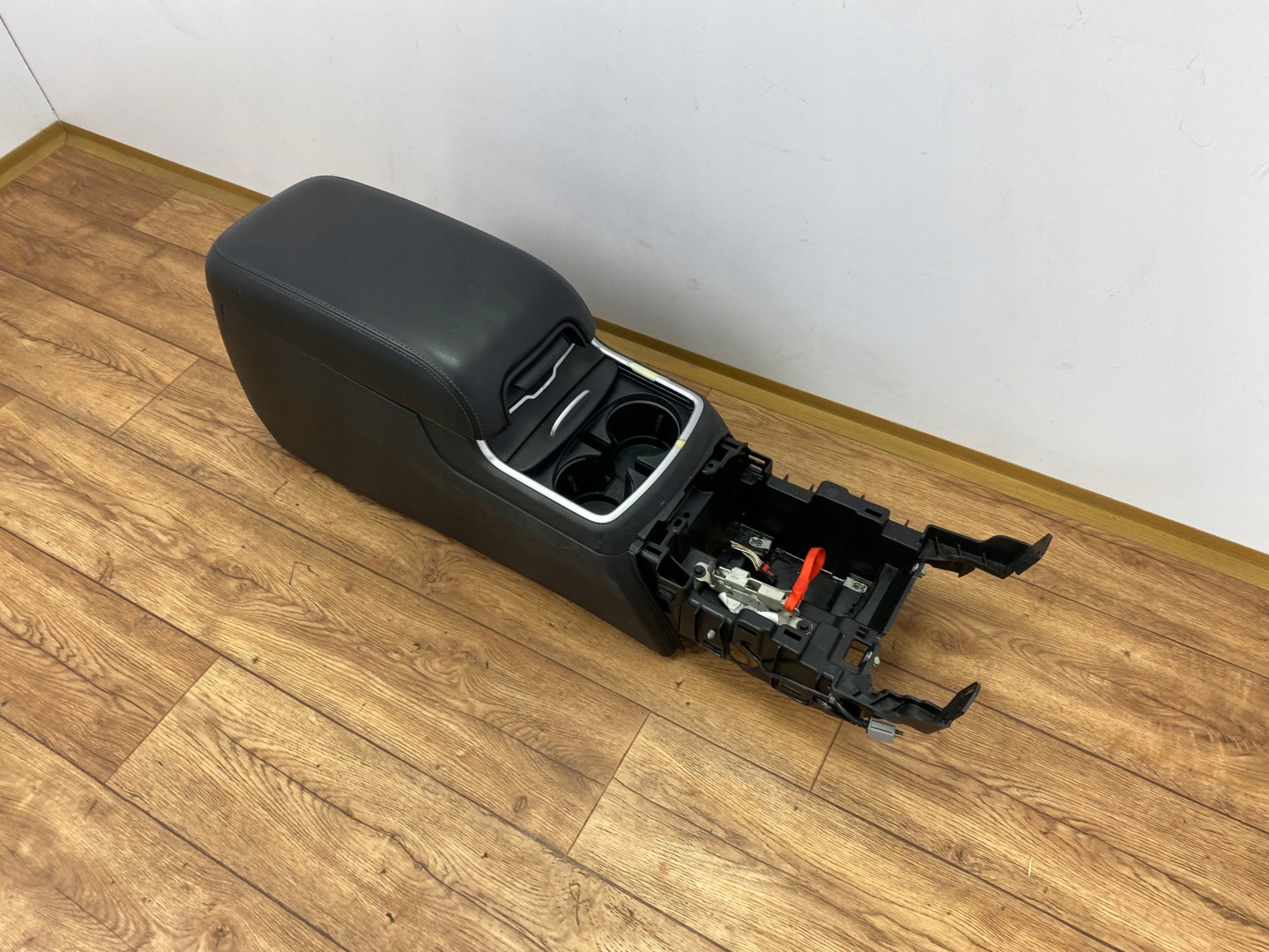Tunel central armrest Dodge Charger 2015+ USA