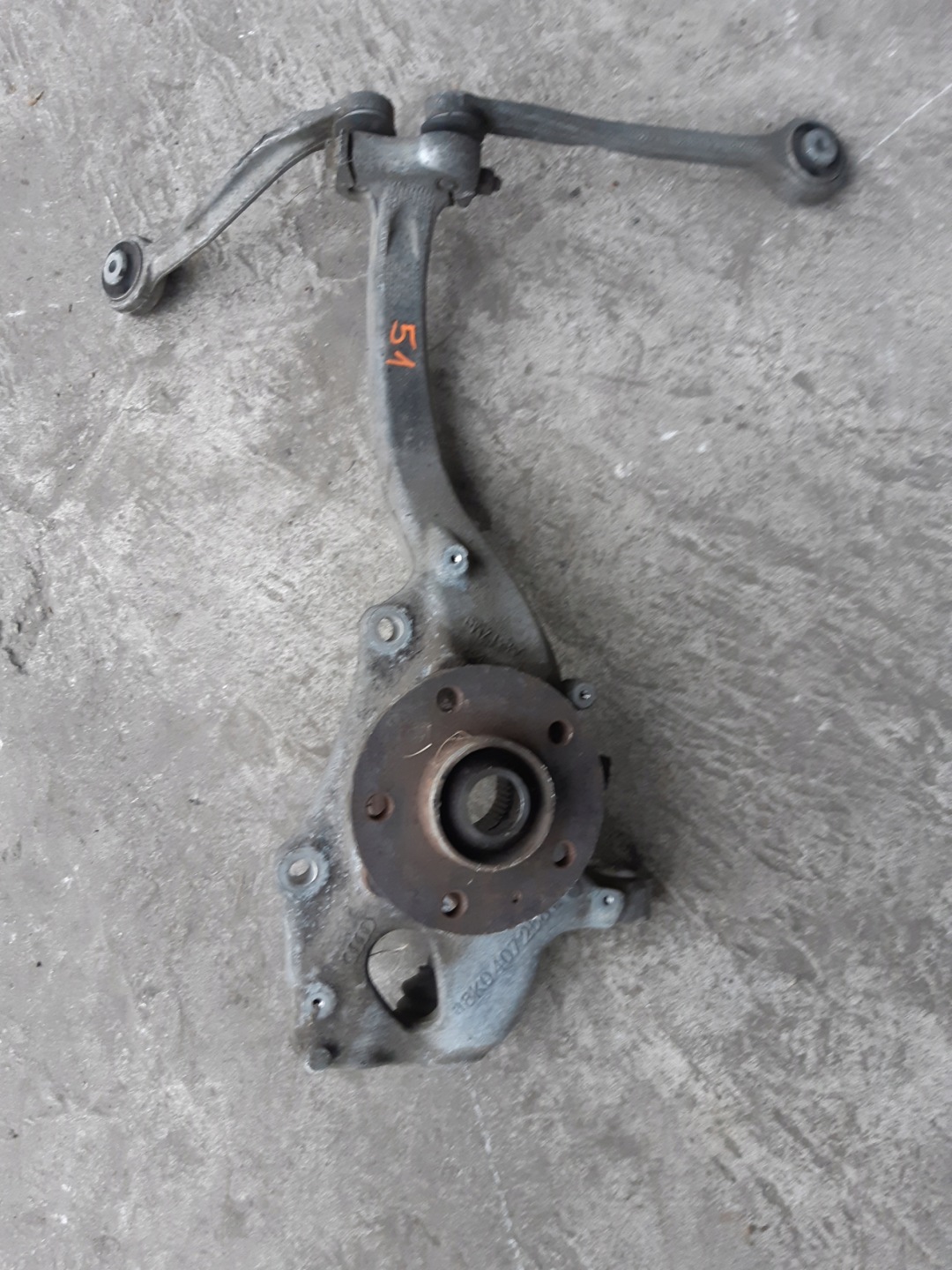 AUDI A4 B8 A5 8T A6 C7 A7 swing right right front 8K0407258L