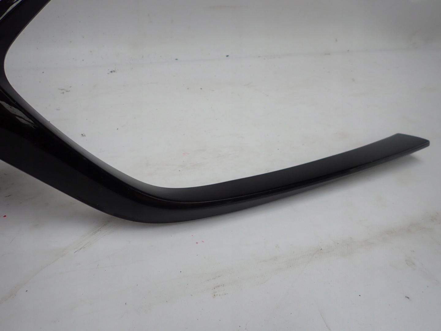 moulding grille GRILLA right front MAZDA 3 19- BCKN-50761