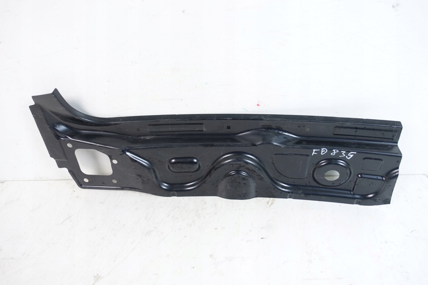 AUDI A6 C7 4G KOMBI 2011-2018 WZMONIENIE rear panel
