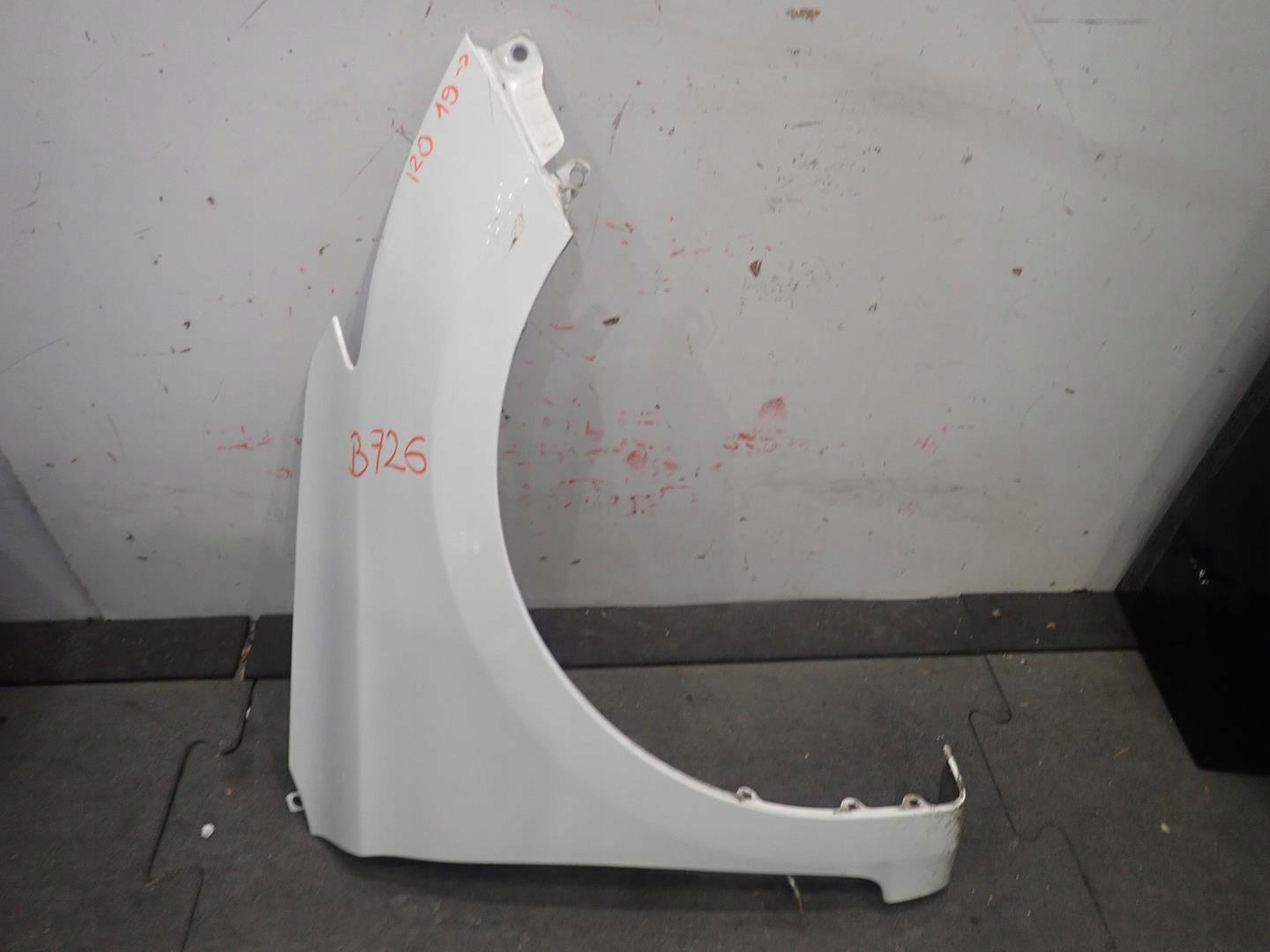 fender front front right HYUNDAI I20 II 2015