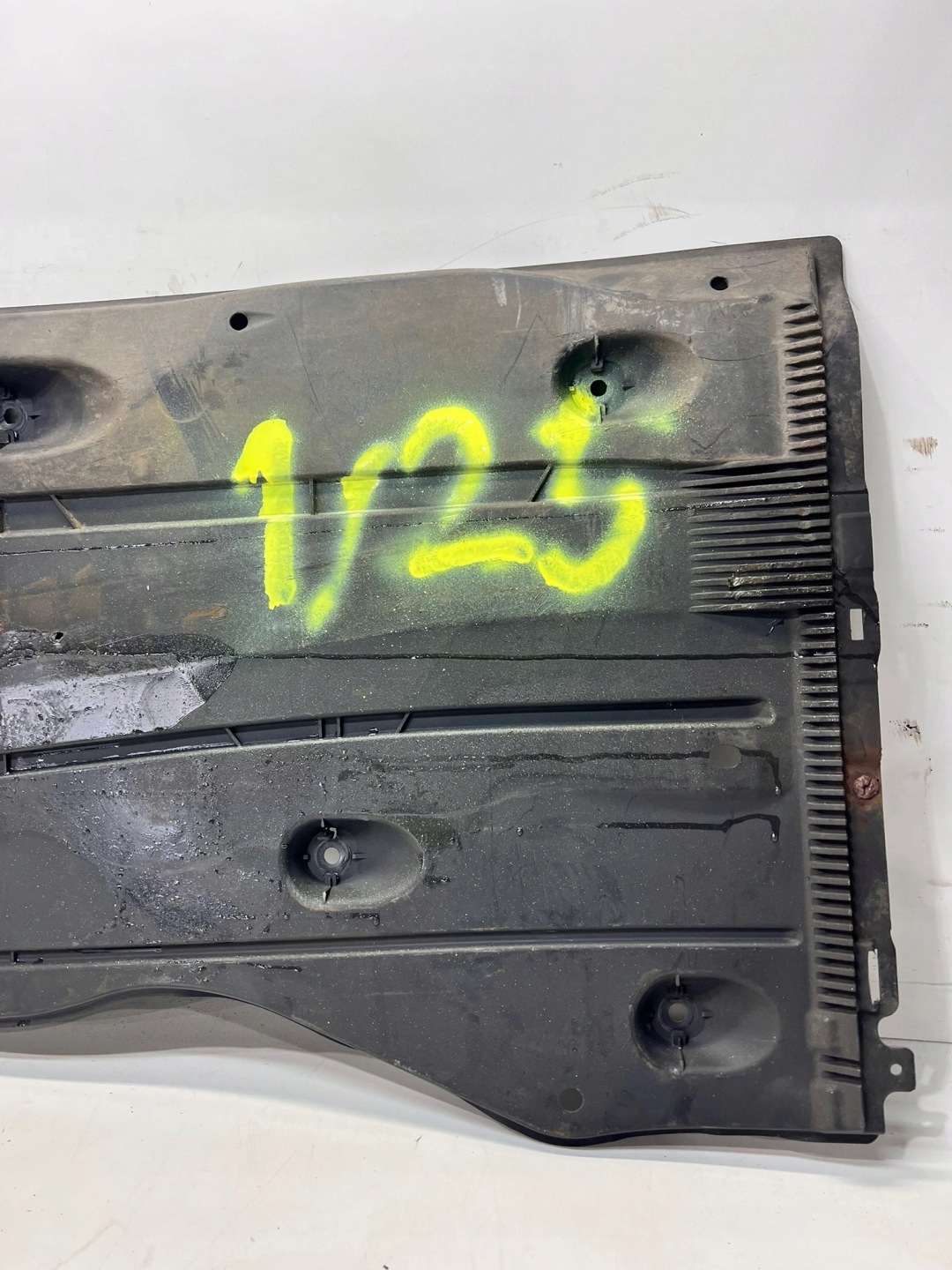 Blende Abdeckung abdeckung Unterfahrschutz links AUDI A3 8V 5Q0825201 1/25