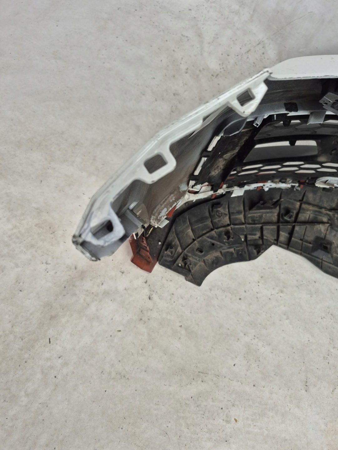 AUDI Q2 81A S-LINE 16- bumper front front SPR 81A807437A