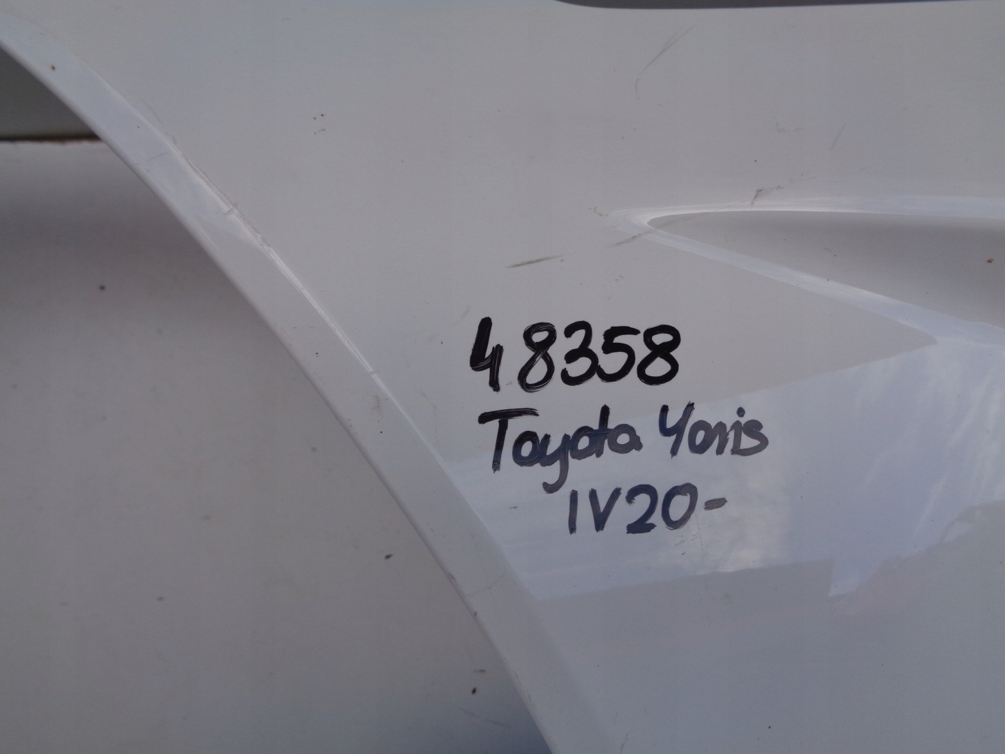 front bumper TOYOTA YARIS IV 20- NR 48358
