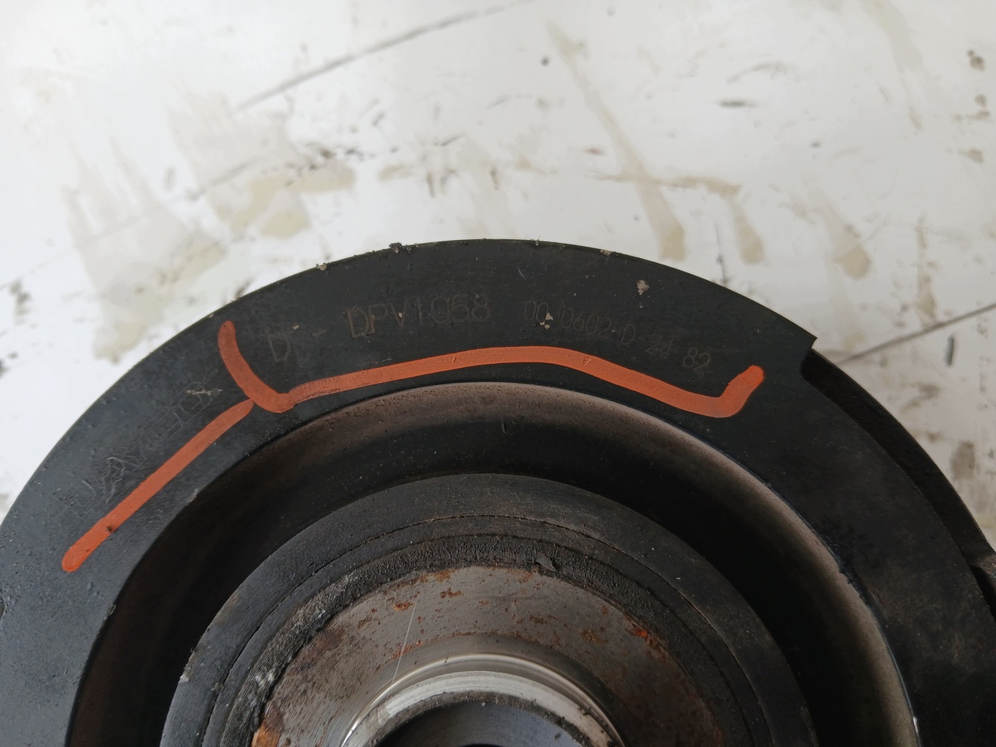 BMW E46 2.0 D crank pulley DPV1058