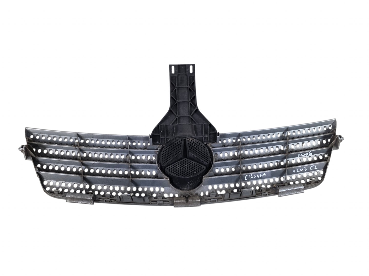 MERCEDES C-class W203 COUPE AMG grille complete (1) original. A2038801283