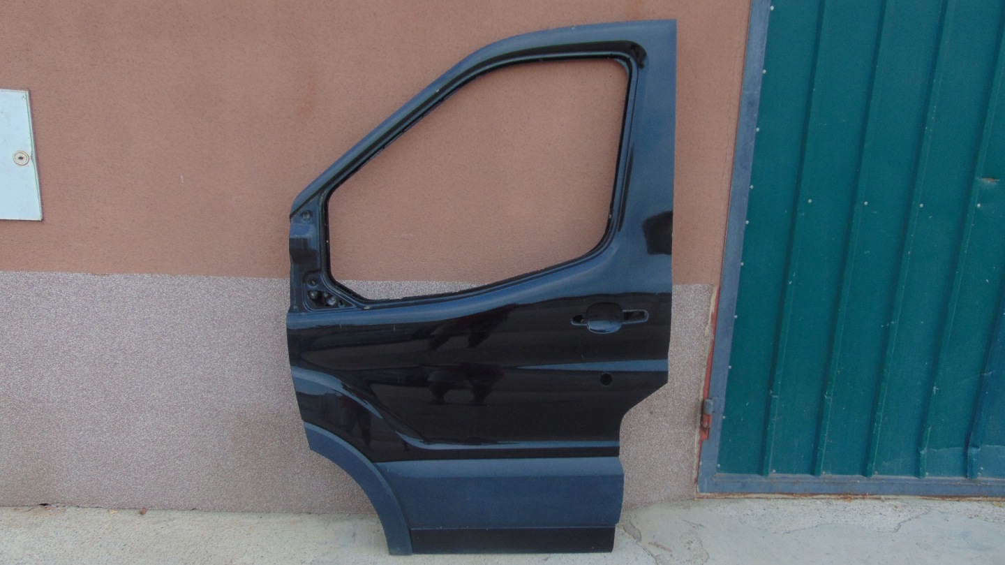 dveře levý předek FORD TRANSIT MK8 12-20 ROK
