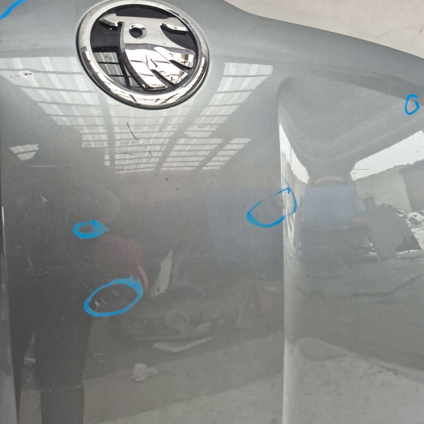 SKODA KAROQ 17-> Capot