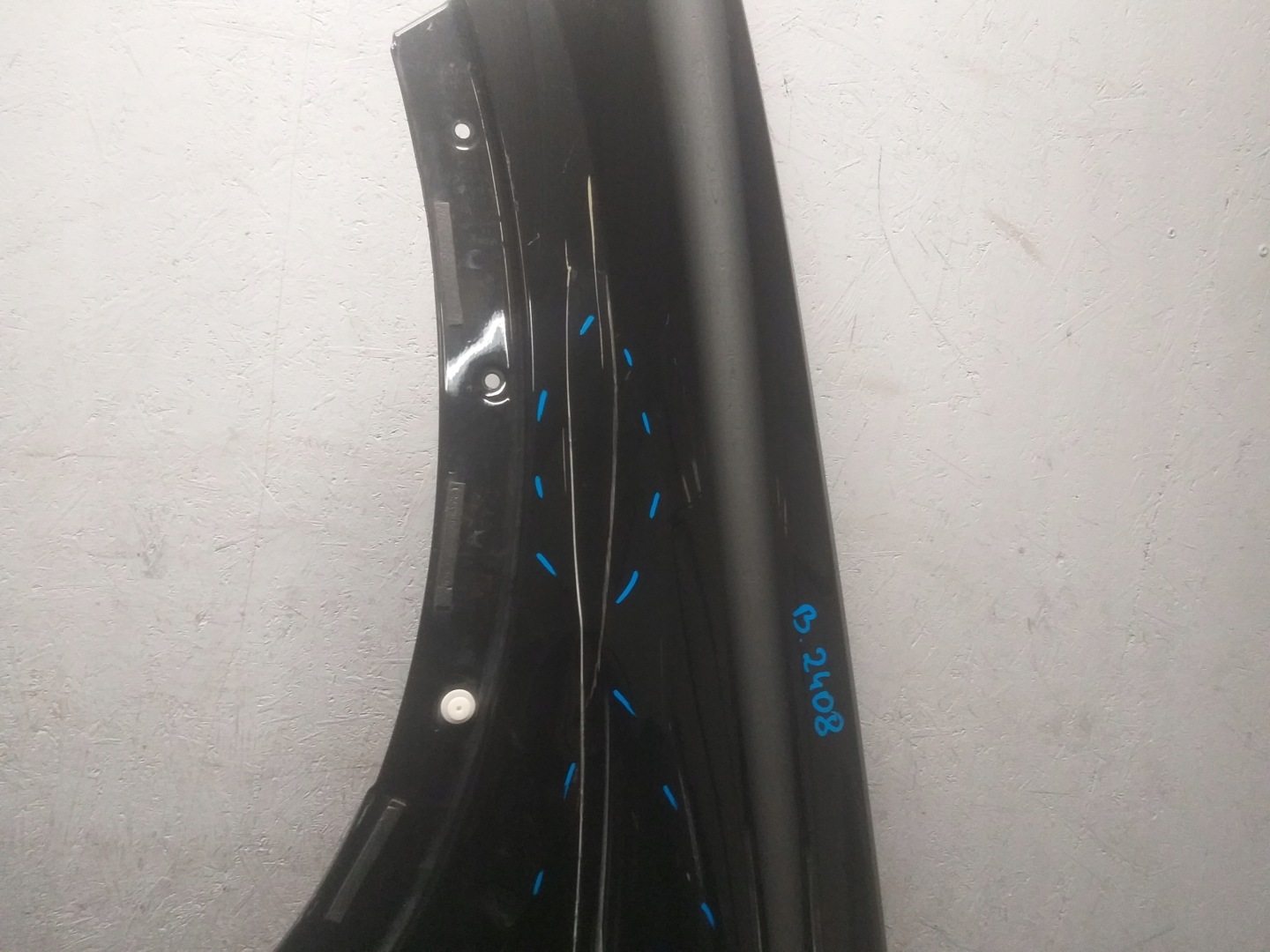 blatník předek levý BMW X5 G05